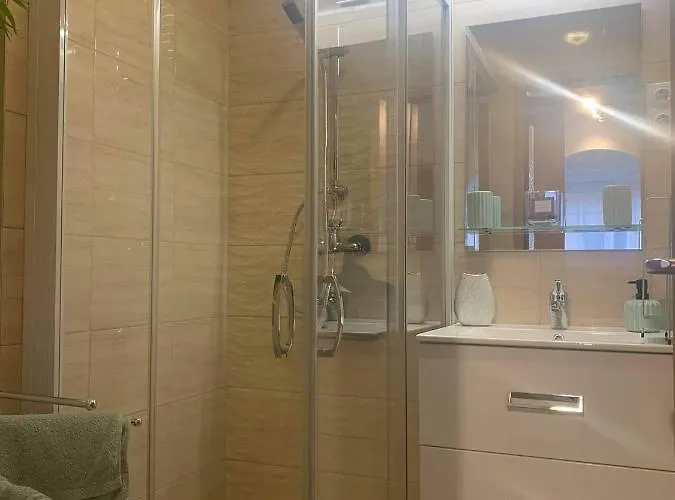Heviz Lake Apartman アパート